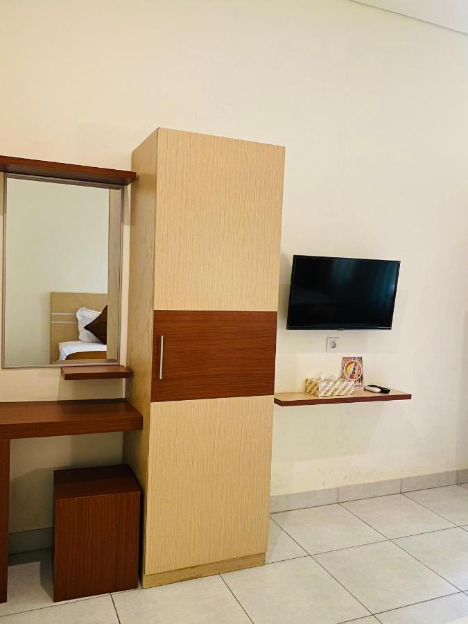 Mailaku House Hotel Kerobokan Екстериор снимка